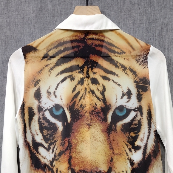 Forever 21 Tiger Print Button-Up Blouse Women's S White Brown Boho Retro Y2K 90s - Picture 6 of 8